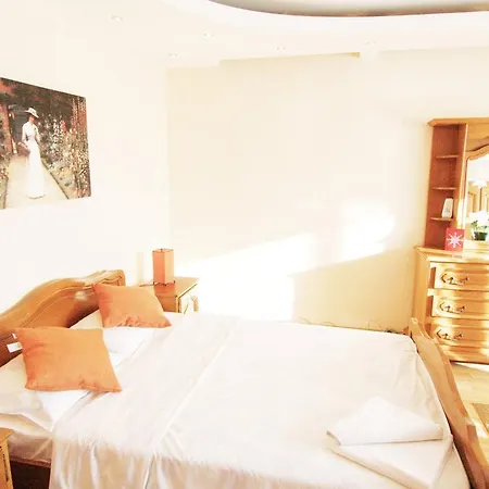 Cert Studio - City Center *